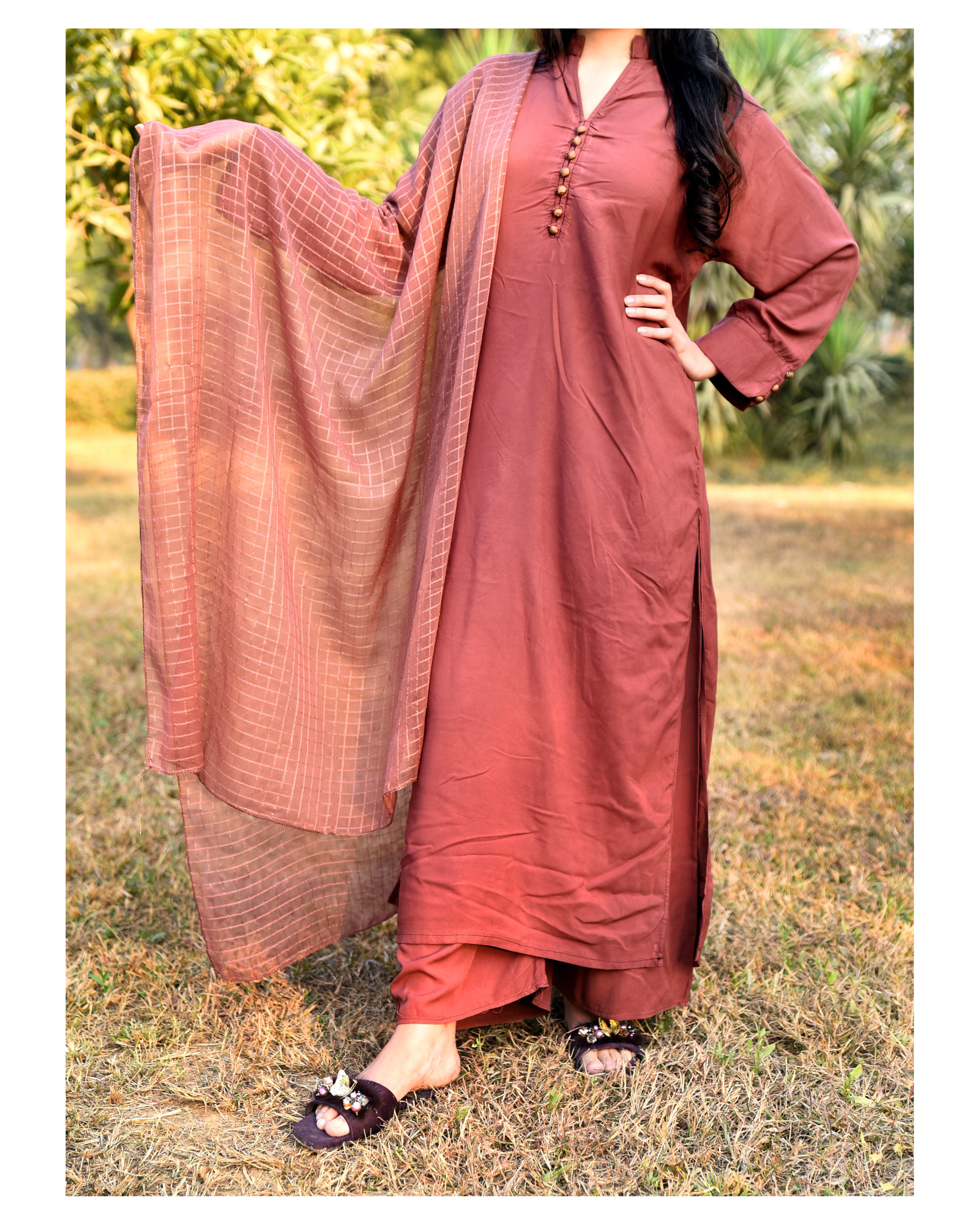 AMÈLORE Women’s Dusty Rose Brown Linen Long Shirt Set – Elegant Winter Ensemble with Chiffon Dupatta