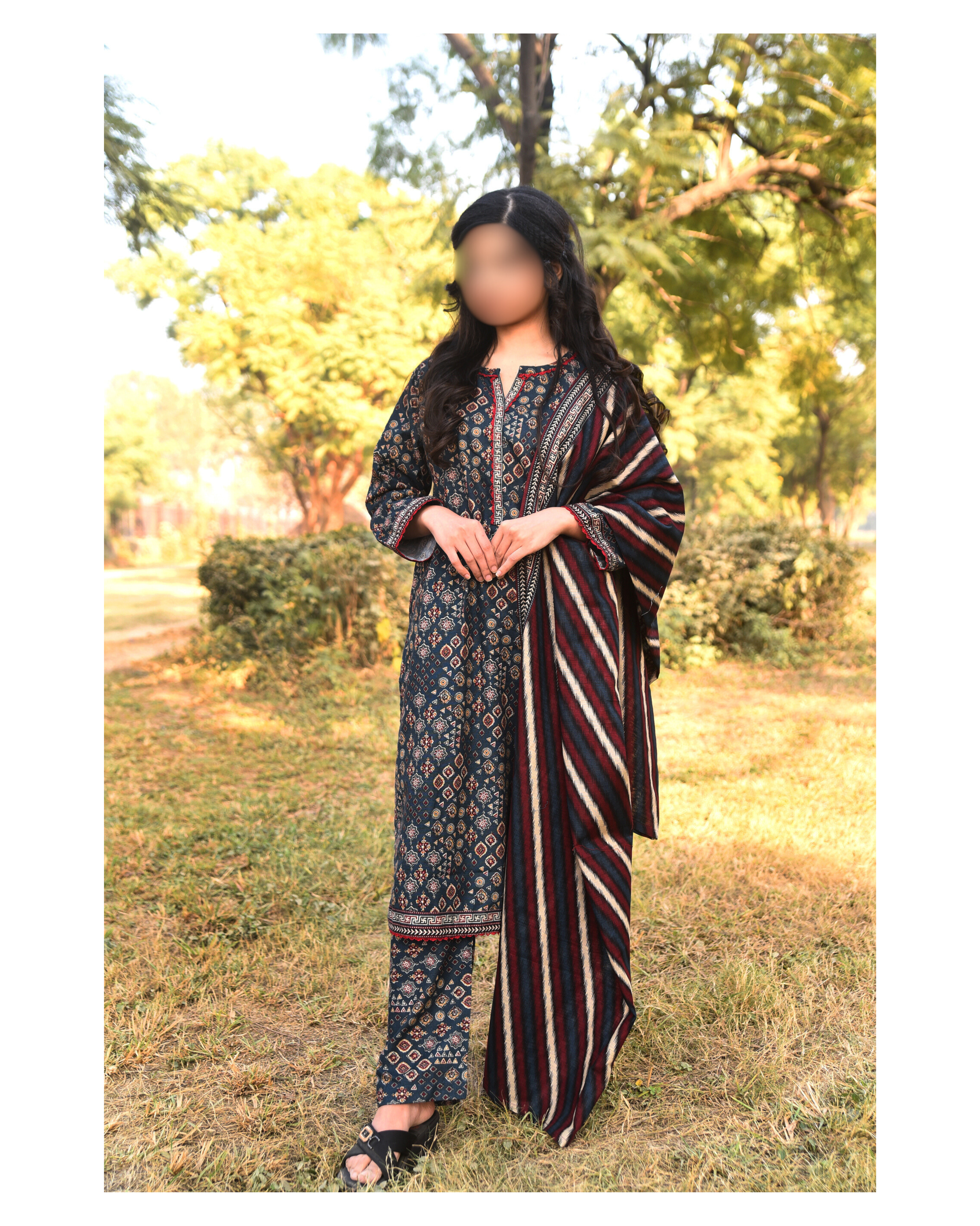 AMÈLORE Women’s 3-Piece Zinc Khaddar Suit – Soft Winter Classic Elegance