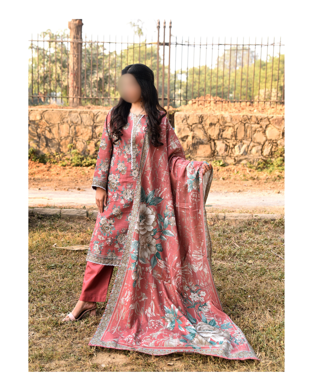 AMÈLORE Women’s 3-Piece Muted Pink Khaddar Suit – Soft Winter Embroidered Elegance